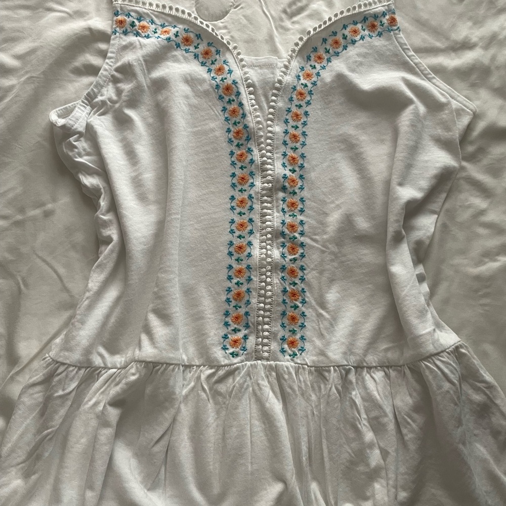 Maurices White Sleeveless Top with Floral Embroidery